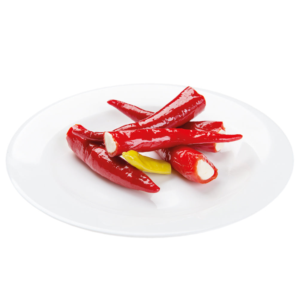 Minkštuoju sūriu įdaryta lombardi paprika